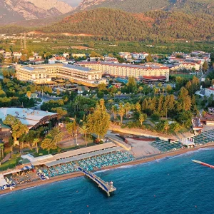 Crystal De Luxe Resort Spa Hotel