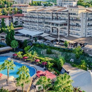 Justiniano De Luxe Resort